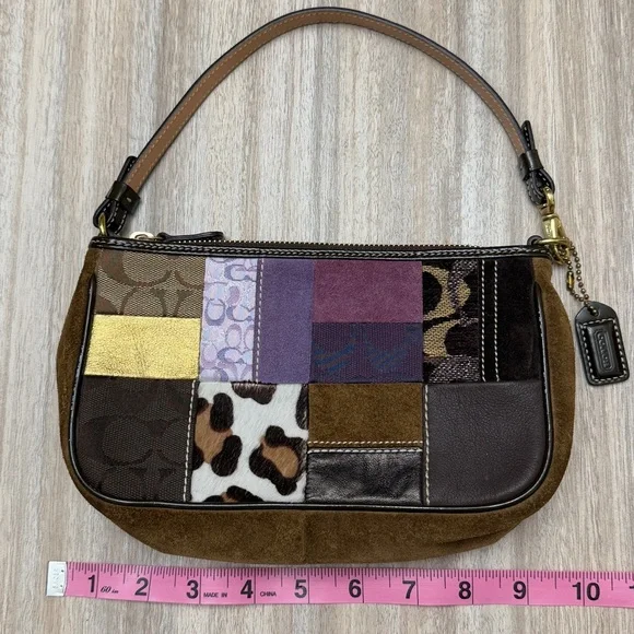 Vintage Coach Holiday Patchwork Demi Bag # 7071 from 2005 like new - Picture 7 of 8